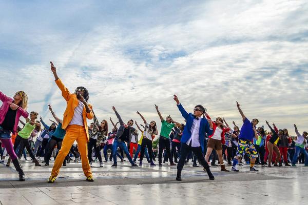 De leukste activiteit met de flashmob workshop i n Antwerpen!